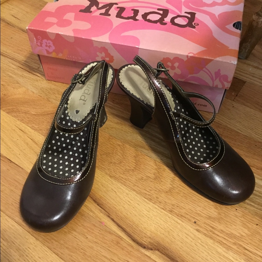 Brown dress heels